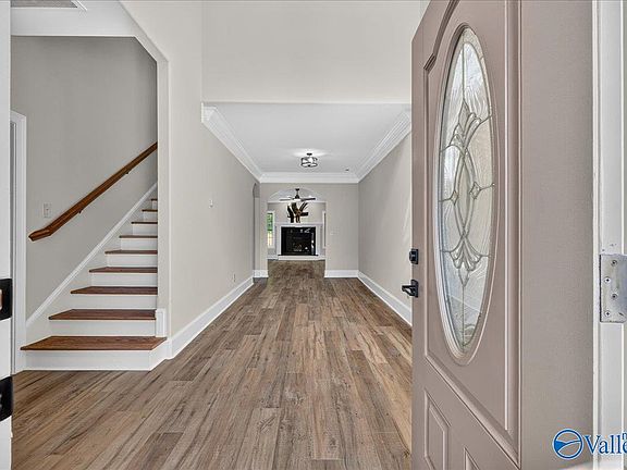 5th image of 8812 Belle Mor Dr