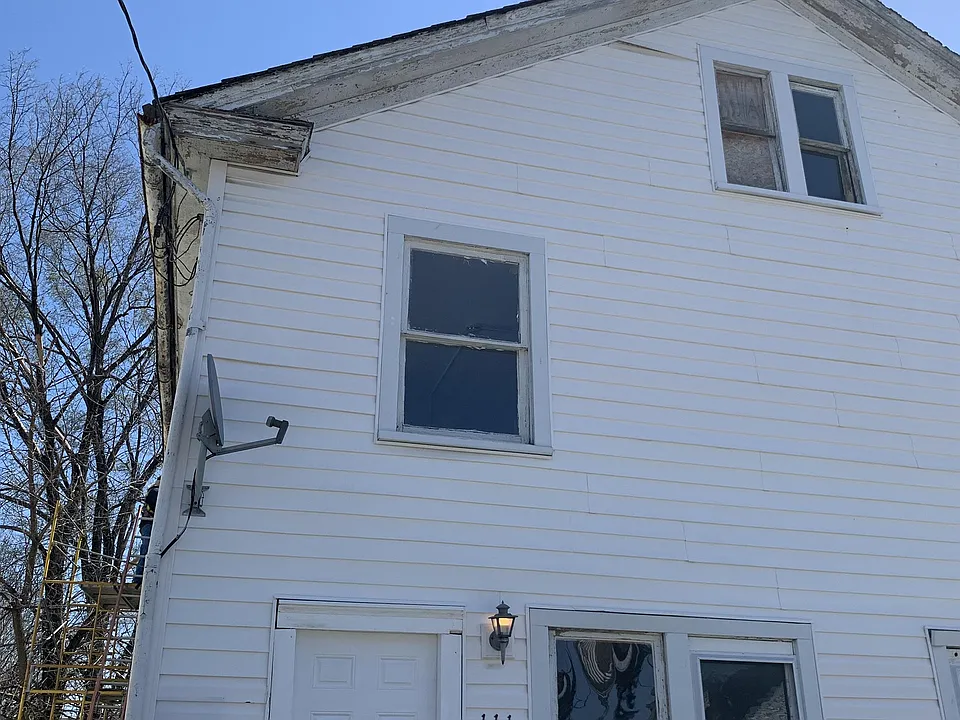 111 N Kentucky Ave