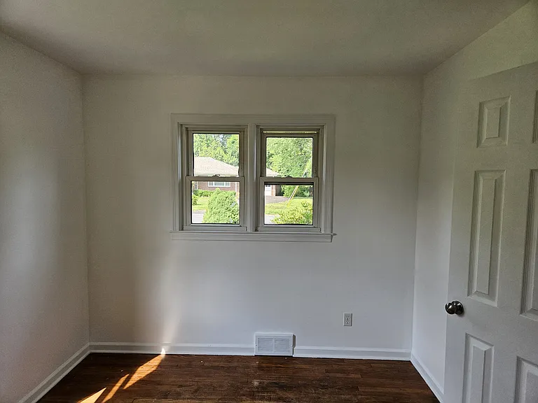 7 Dumbarton Dr — Photo 12