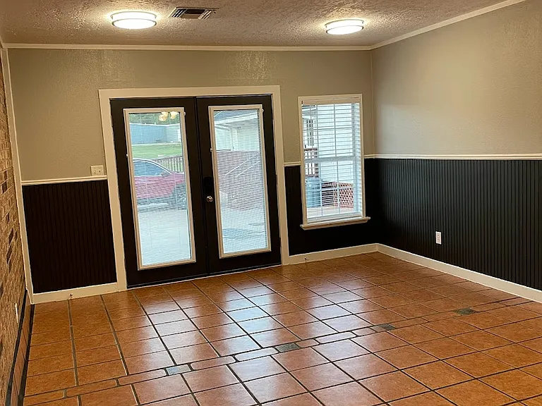 Park Place Apartments — Photo 36