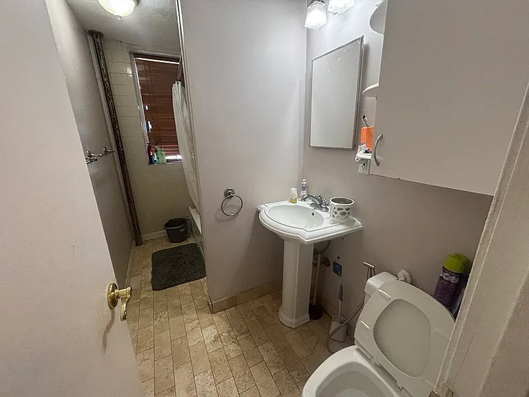 137 Peterborough St #9 — Photo 12