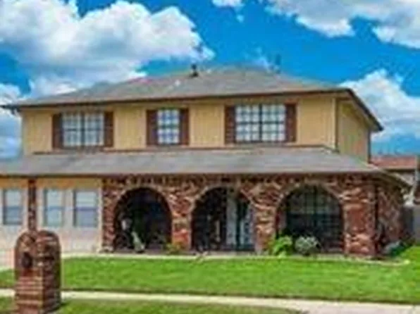 11051 Yardley Rd, New Orleans, LA 70127