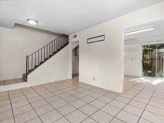 2nd image of 156 Olive St Unit 3