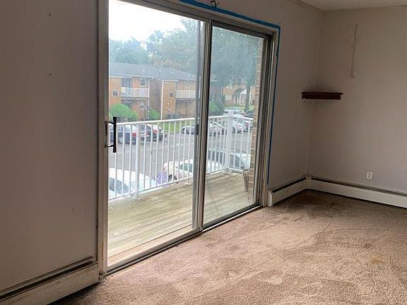 5th image of 43 Garden View Ter Unit 12