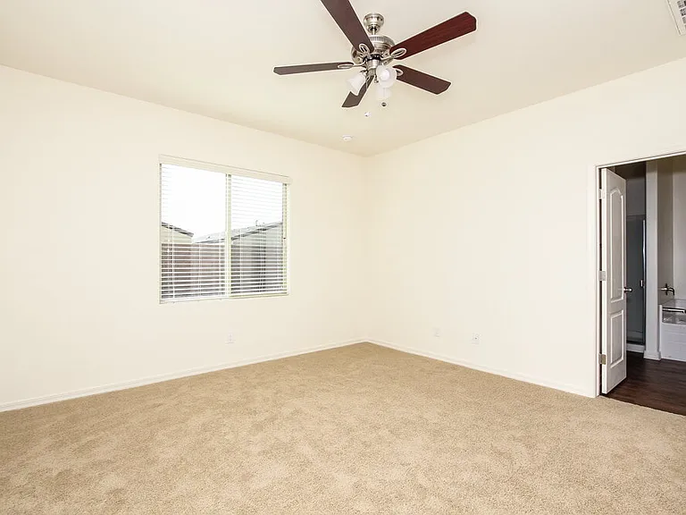 4116 S 81st Dr — Photo 7