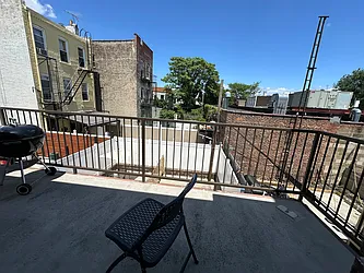 Rented by JB Mac Real Estate Inc.