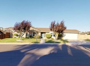 954 N Manley Rd, Ripon, CA 95366