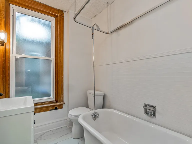 46 S 10th St #2 — Photo 12