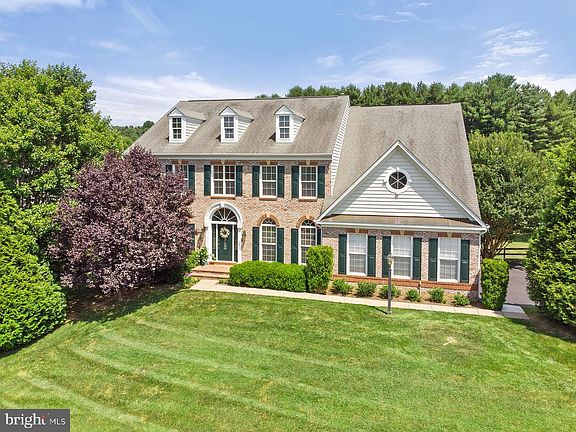 2nd image of 6815 Mill Valley Dr