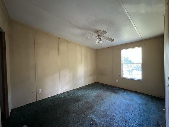2nd image of 599 E Buckhorn Trl