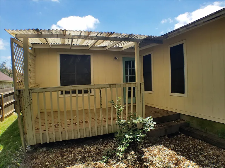 8310 Los Ranchos Dr — Photo 25