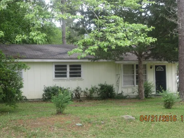 1504 Spindle Wheel Dr, Thomasville, GA 31792