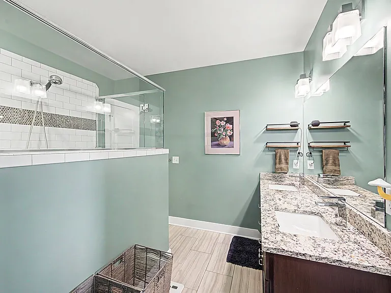 4808A Michigan Ave — Photo 39