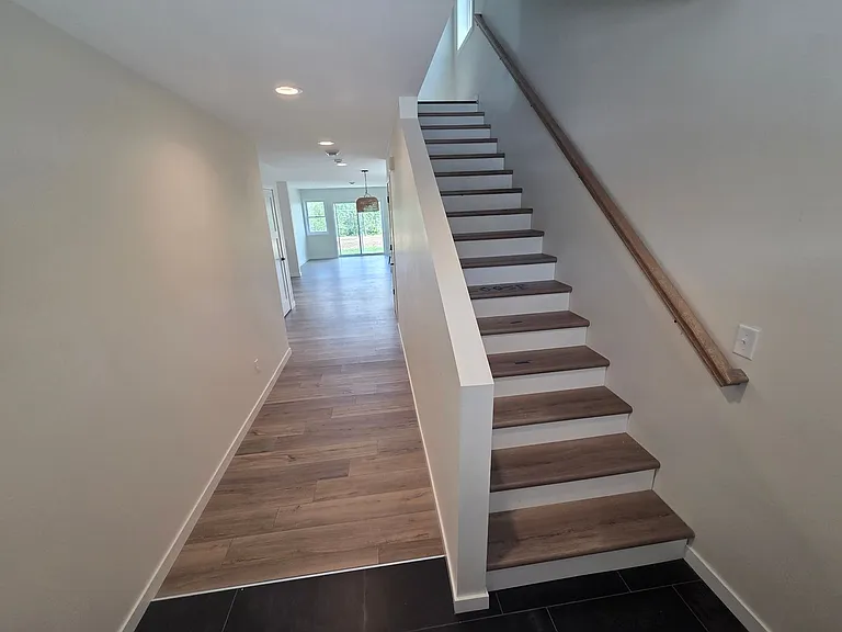 2106 Cottage Hill Cir — Photo 19