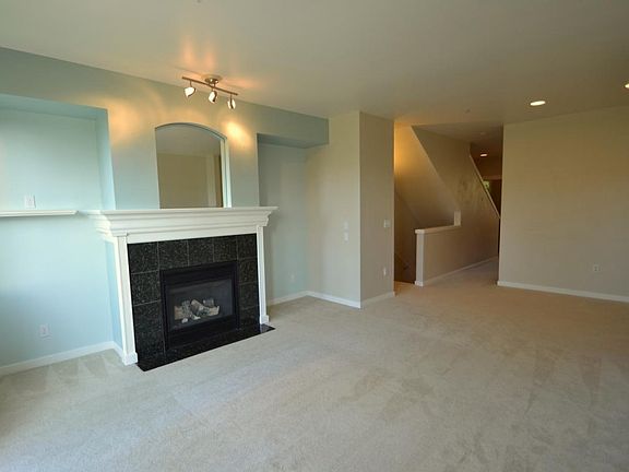 3rd image of 21221 SE 42nd Pl