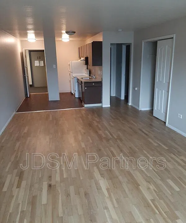 5605 W Warren Ave #13