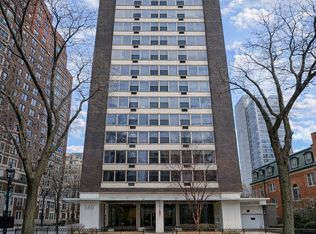 360 W Wellington Ave APT 5E, Chicago, IL 60657