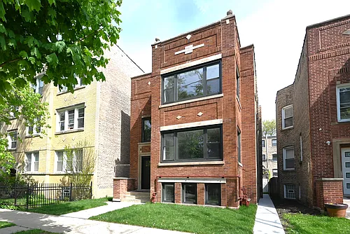 1630 W Thorndale Ave #1 Photo 1