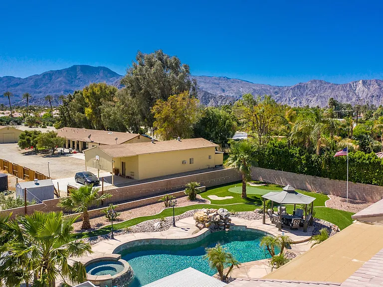 80445 Paria Way — Photo 1