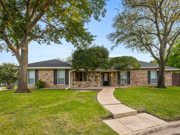 1507 Meadow Way Ct, Mansfield, TX 76063
