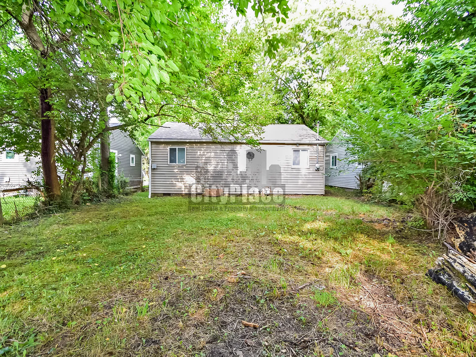 *Coming Soon* 2921 N Gladstone Ave, Indpls, In 46218 — Photo 4