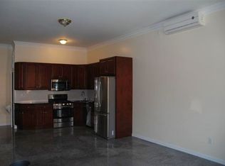 176 14th St #4, Brooklyn, NY 11215