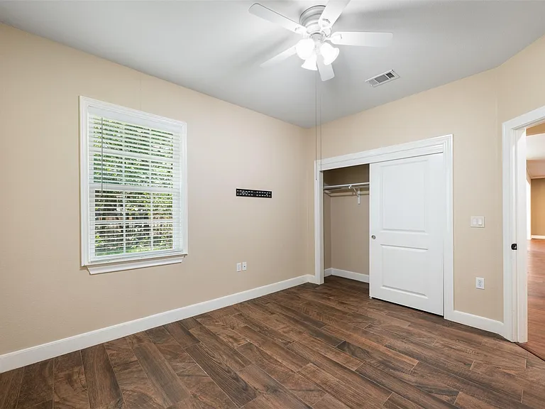 202 River Rock Dr — Photo 27