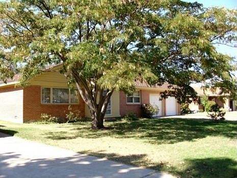 1st image of 3312 Fleetwood Dr