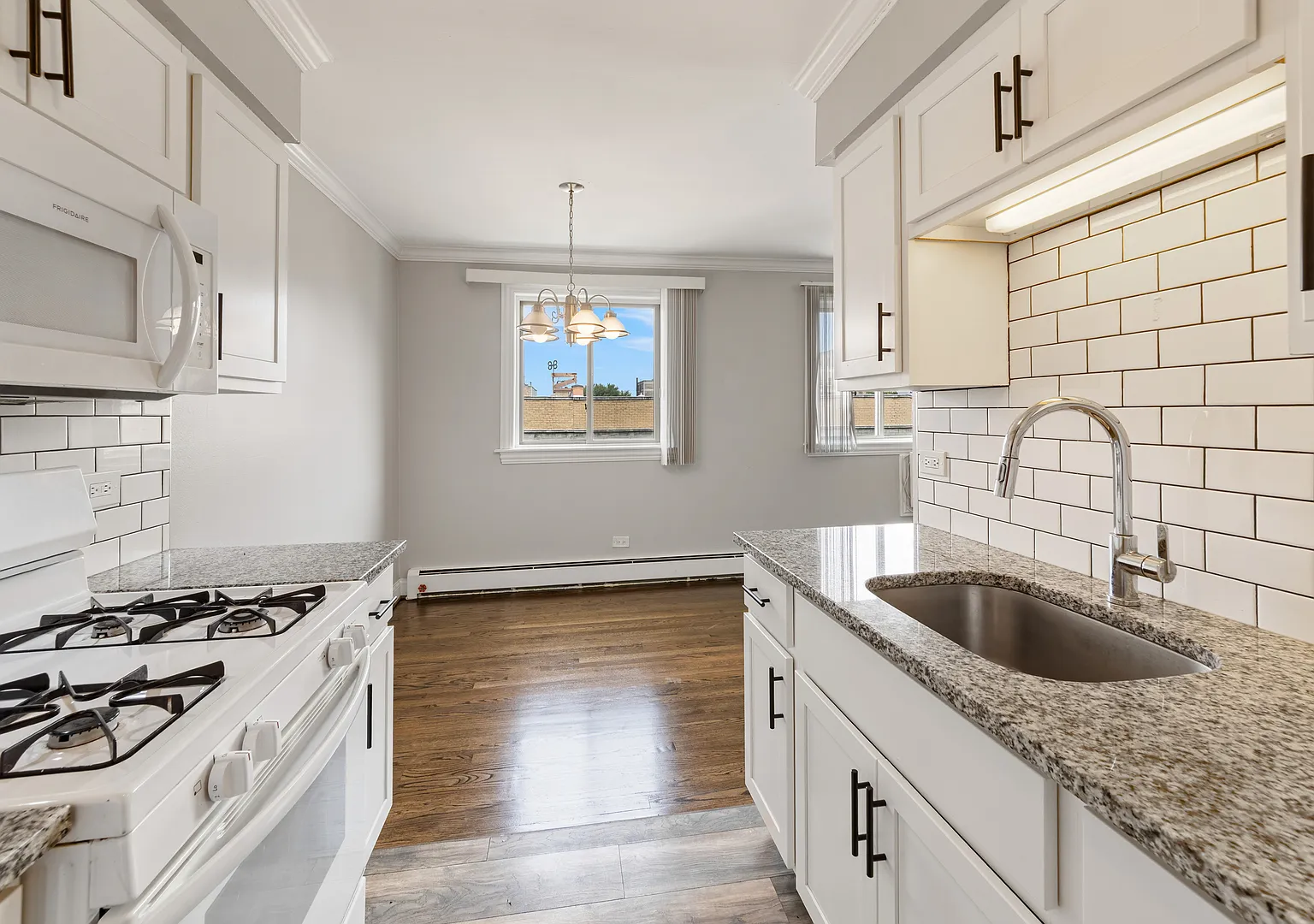 1 bed, $1,600 — Photo 2