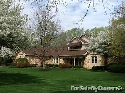 1st image of 5836 Batsford Dr