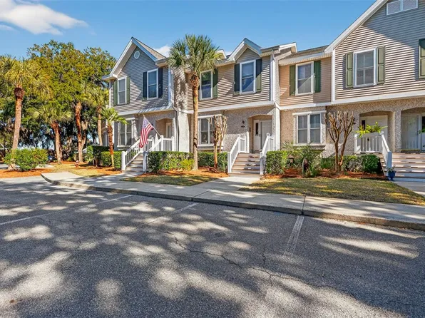 1302 Plantation Point Dr, Saint Simons Island, GA 31522