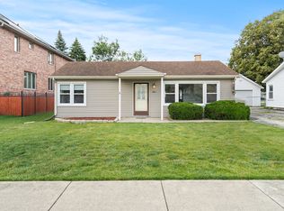 6449 W 84th St, Burbank, IL