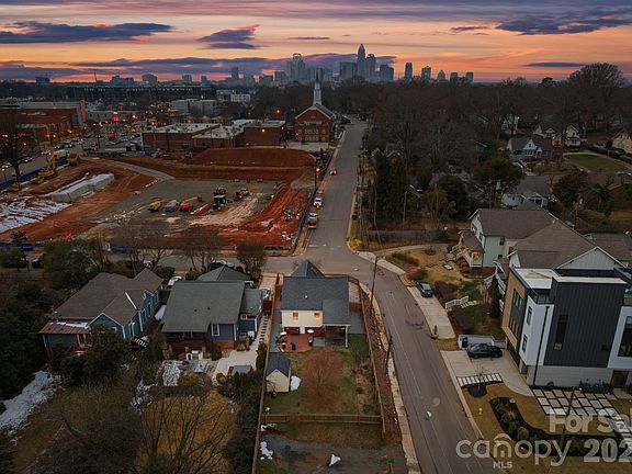 5th image of 1424 Nandina St