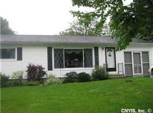 22 Jarvis St, Auburn, NY 13021