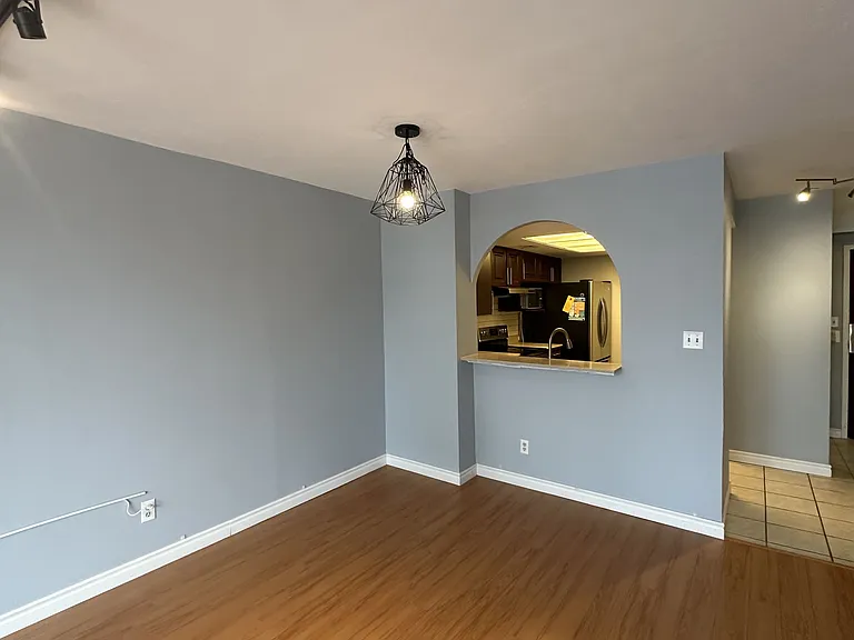 5765 Yonge St #910 — Photo 5