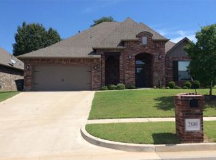 2800 Pacifica Ln, Edmond, OK 73034