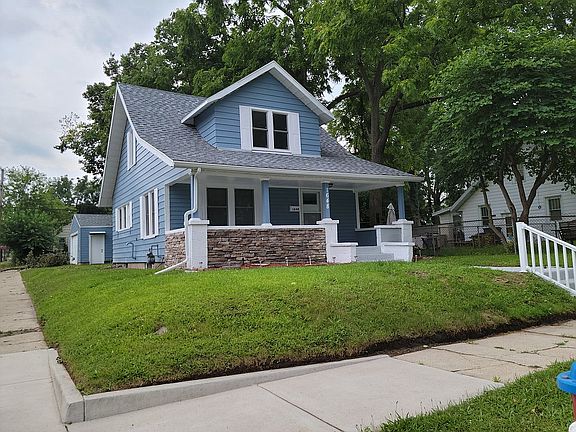 2nd image of 1648 E Bowman St