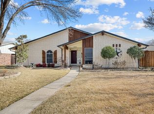 1220 Via Balboa, Mesquite, TX 75150