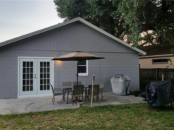 3rd image of 1338 Oak Grove Ct
