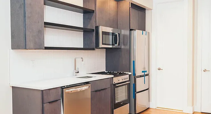 Rented by Skyhigh Realty NYC LLC | media 12