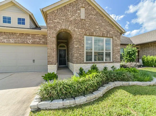 123 Castlegate Ln, Houston, TX 77065