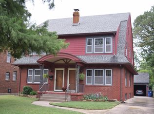 215 S Crestway St, Wichita, KS 67218