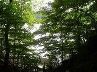 1420 Lakeview Dr, Pulaski, VA 24301