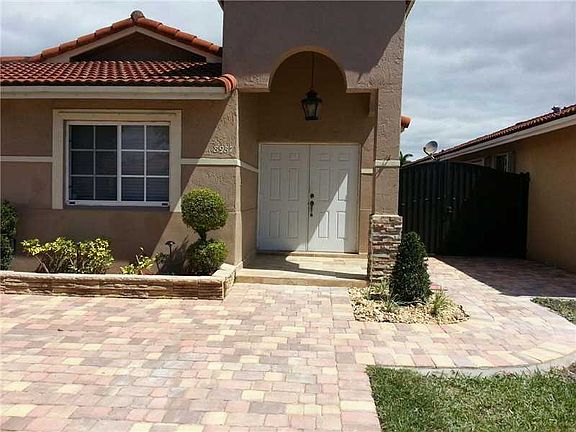 2nd image of 8987 NW 112th St