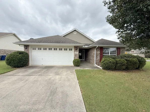 211 High Green Dr, Madison, AL 35757