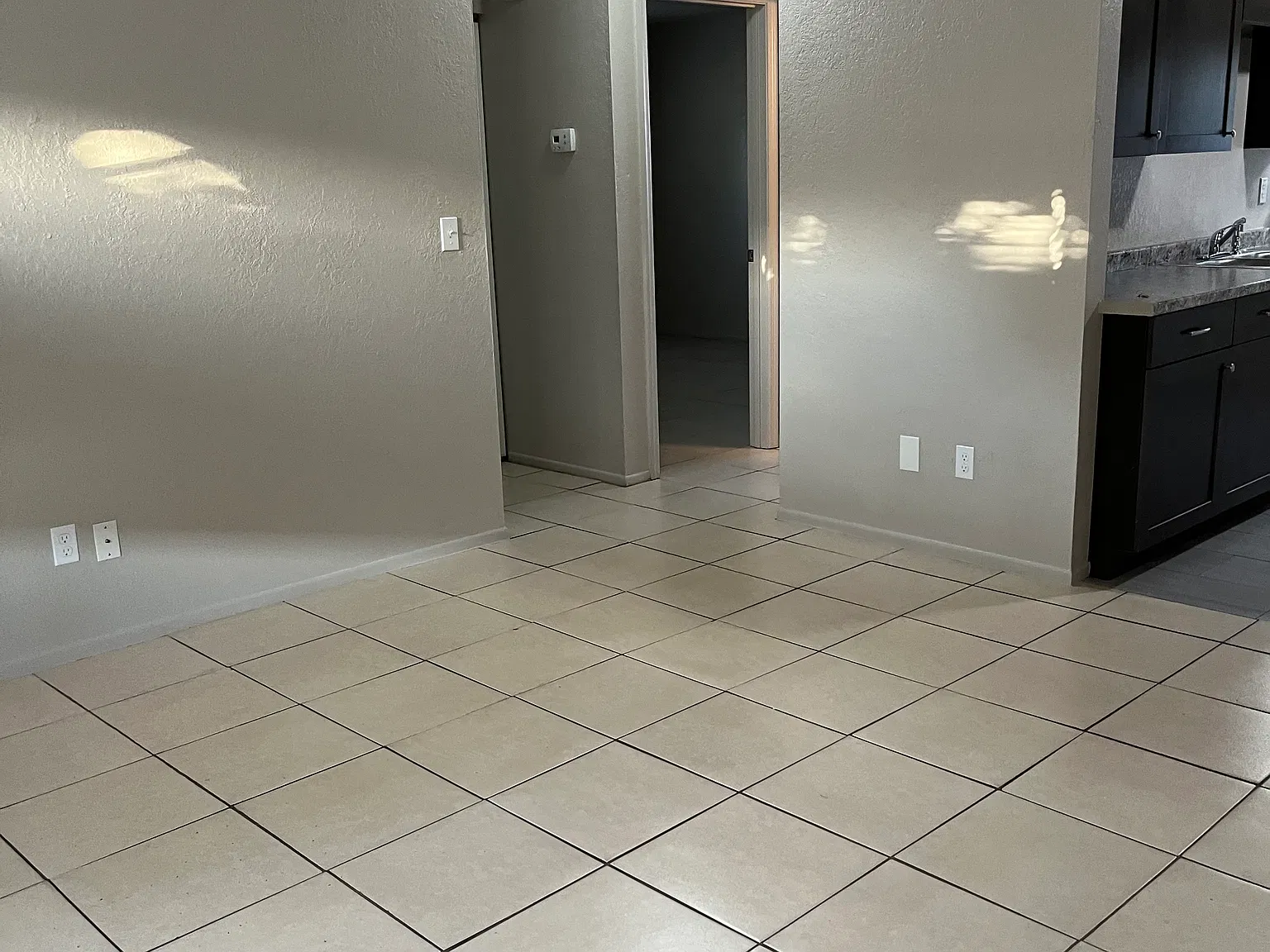 2 bed, 750 sqft, $1,395 — Photo 2