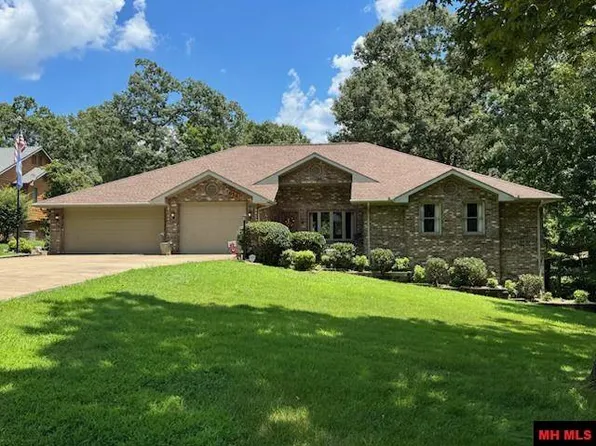 618 Pebblecreek Dr, Mountain Home, AR 72653