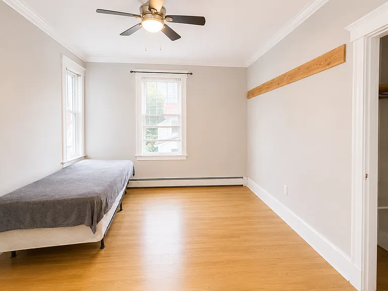 9 Trinity Ave #2 — Photo 8