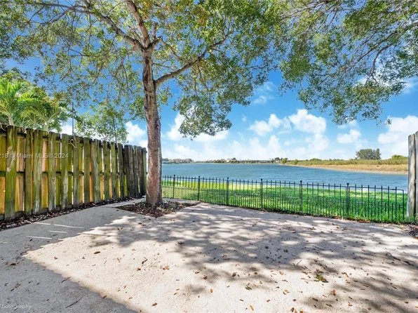 22126 SW 89th Ct #22126, Miami, FL 33190