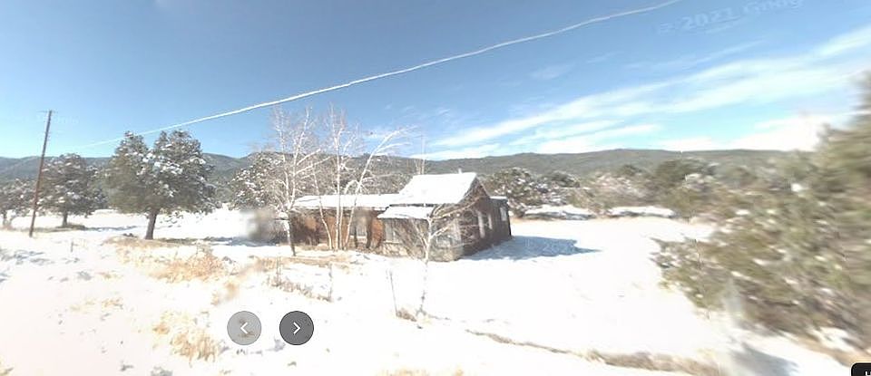 2nd image of Skyline Dr NE